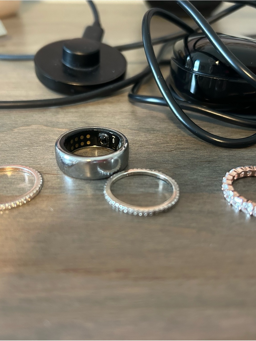 Oura Ring Gen 3 Size 9 Silver with 2 chargers